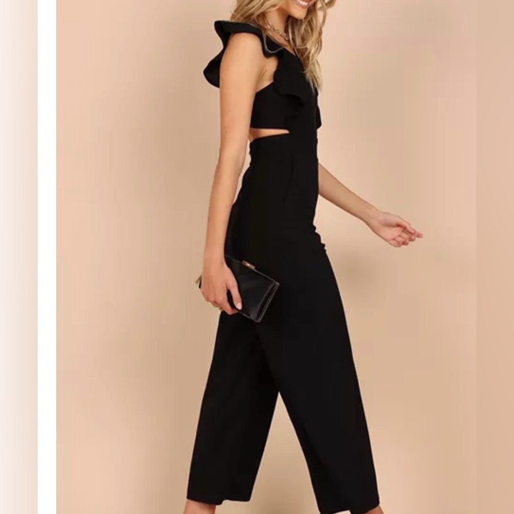 Petal & Pup Black Sleeveless Jumpsuit - Picture 2 of 2